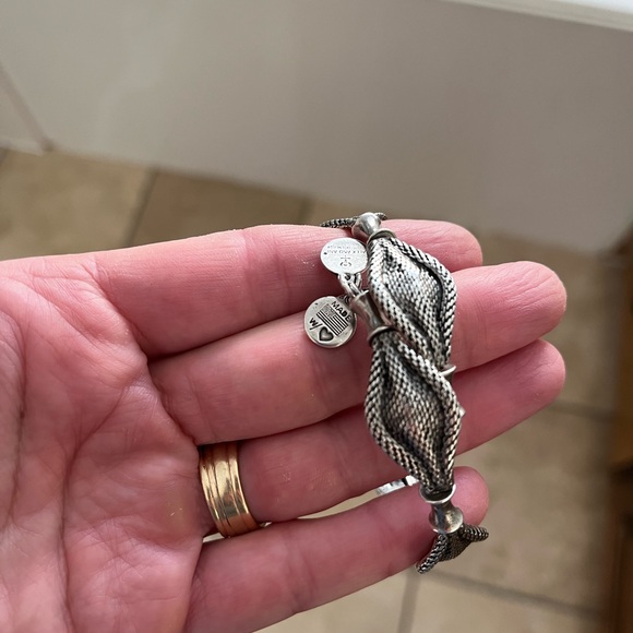 Bracelet Alex and Ani vintage sixty-six - Picture 3 of 4